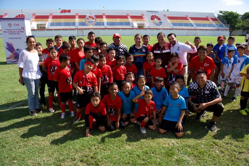 ARRANCA TORNEO DE FÚTBOL “DE LA CALLE A LA VIDA 2022”