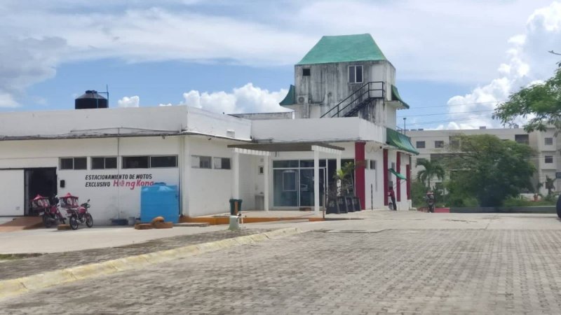 Asaltan dos comercios de Playa del Carmen