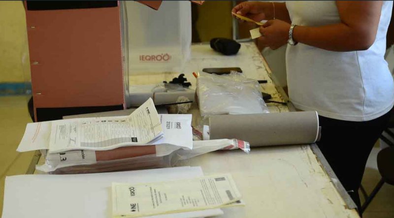 Avala Ieqroo debates entre candidatos en Cancún y Cozumel