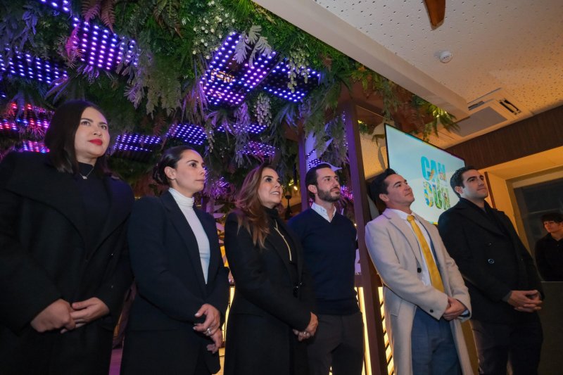 CANCÚN se proyecta al mundo entero desde la icónica terraza del hotel Riu Plaza España