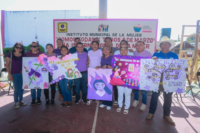 Celebran Dia de las Mujeres con marcha y activación física.