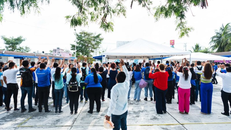 Celebran el 64 Aniversario del Centro de Actualización del Magisterio