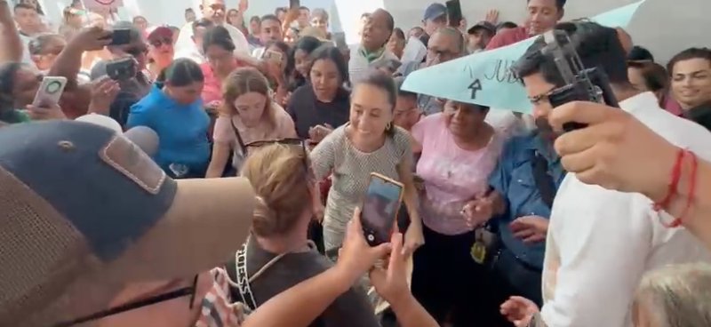 Claudia Sheinbaum es recibida con entusiasmo en Cancún durante su visita a Quintana Roo