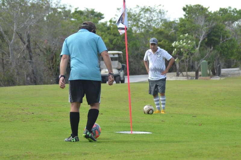 COMPITEN CANCUNENSES POR UN LUGAR EN LA PRIMER SUPERCOPA DE FOOTGOLF A NIVEL NACIONAL