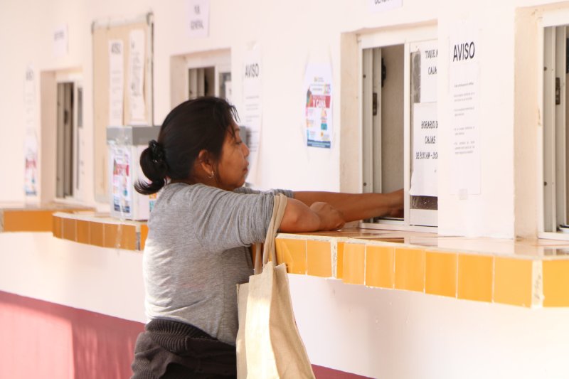Contribuyentes aprovechan descuentos para pagar su impuesto predial.