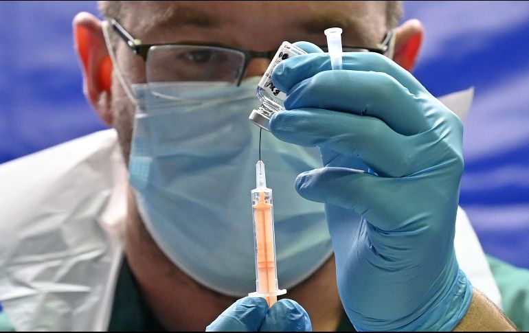 COVID-19: Pfizer recortará a la mitad entrega de vacunas para México