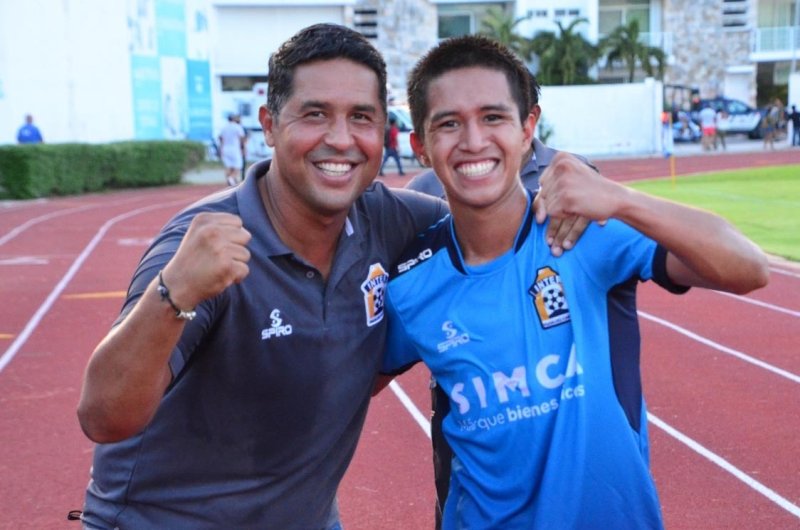DEBUT SOÑADO DE EMILIANO CANCHÉ CON EL INTER PLAYA DEL CARMEN DE LIGA TDP
