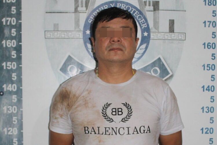 Detienen a presunto narcomenudista luego de persecución en Cancún