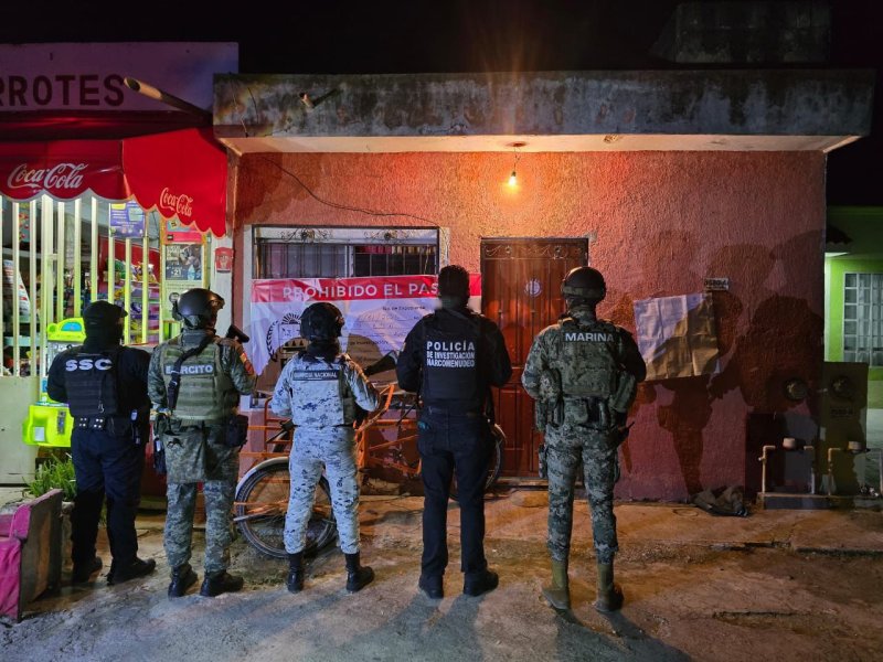 Detienen autoridades a dos personas y aseguran drogas en cuatro cateos en Benito Juárez