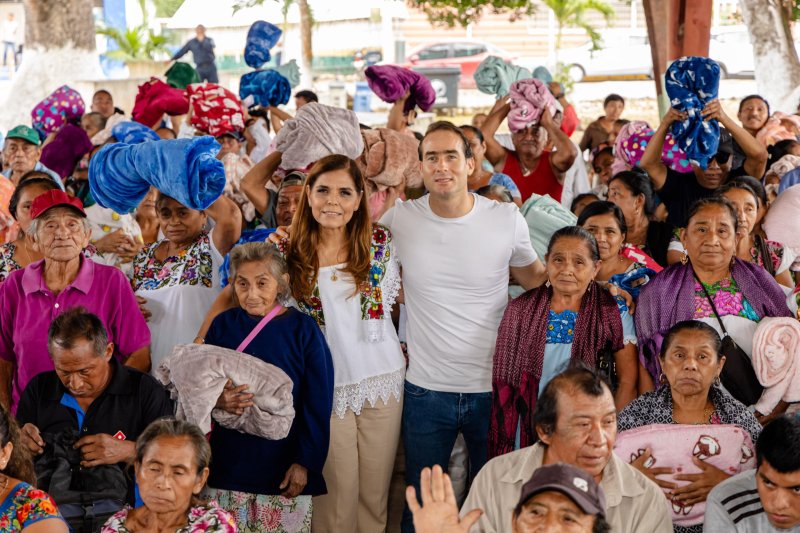 El DIF Quintana Roo continúa “Abrigando Corazones” en Tulum