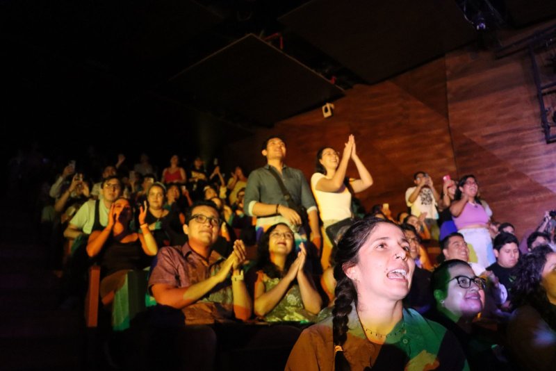 Elsa y Elmar ofrece emotivo concierto en el Palacio de la Música