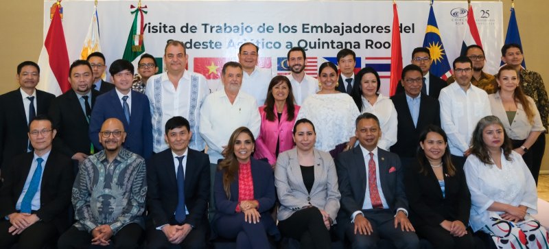 Embajadores del Sudeste Asiático exploran áreas de negocios en Quintana Roo