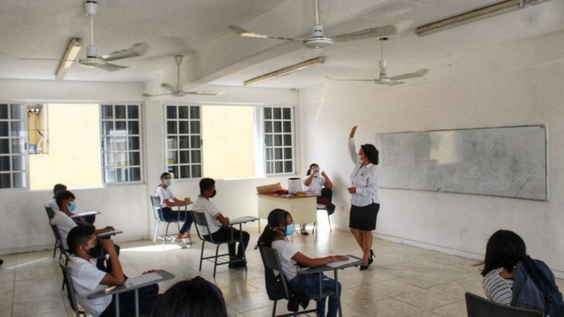 En Quintana Roo, todos deben volver a clases presenciales el próximo 14 de marzo