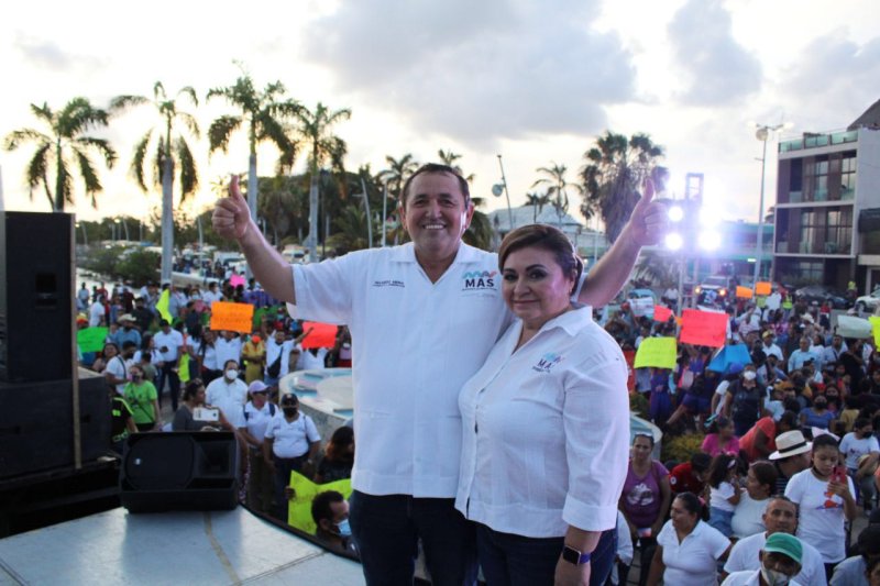 Enfatiza Nivardo Mena que gobernará con quintanarroenses