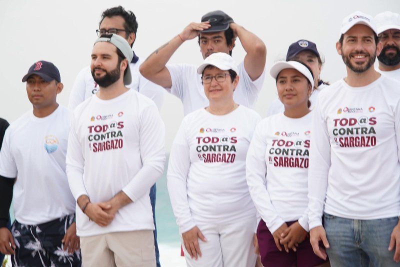 Farsa y campaña anticipada: Erick Arcila se cuelga de una limpieza de playas que no hizo