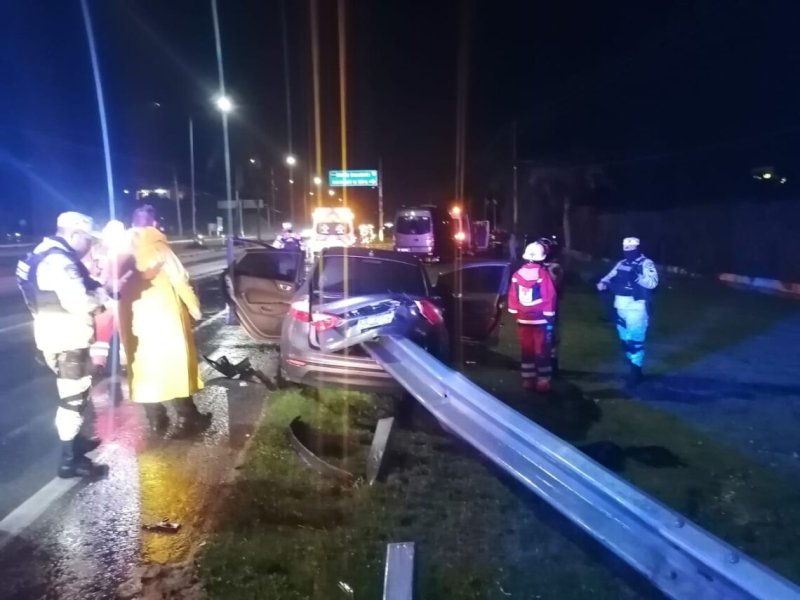Fatal accidente automovilistico en la Riviera Maya deja un muerto y una lesionada grave