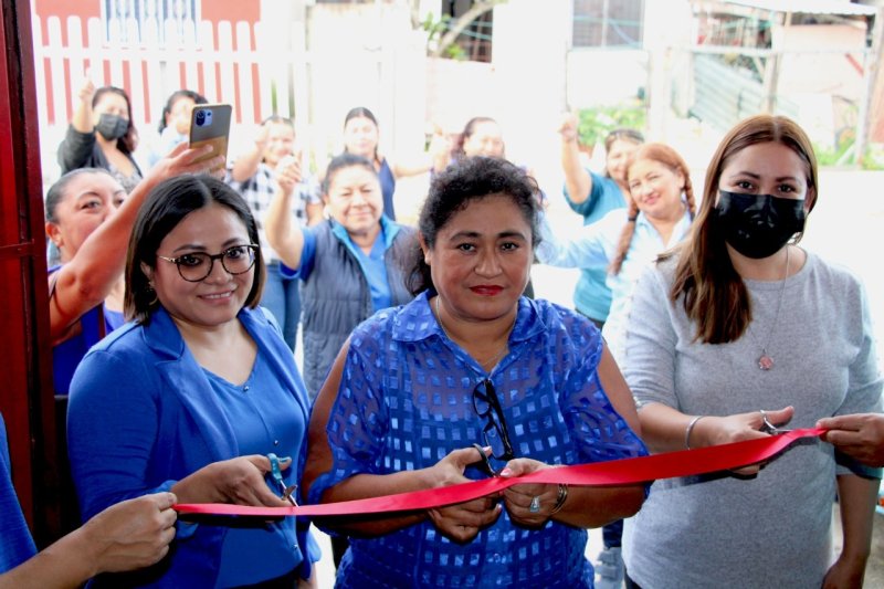Fortalecemos el desarrollo social, económico y comercial de las quintanarroenses: SEDESO
