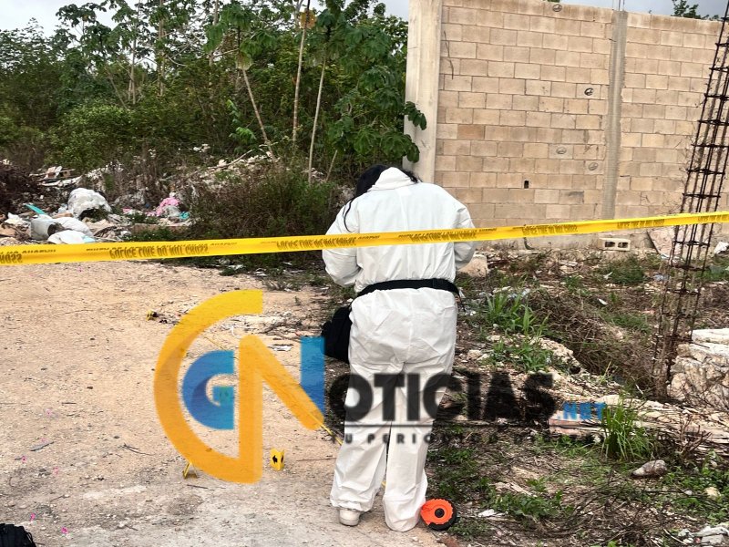 Hallan cuerpo embolsado en brecha cercana a la carretera federal en Cancún