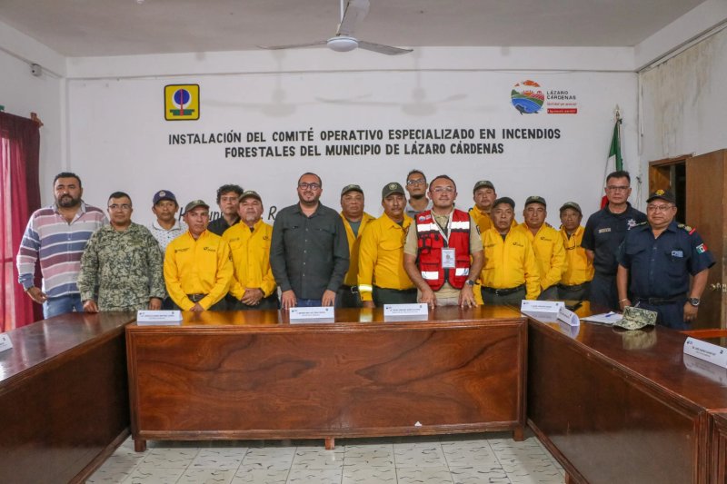 Instalan comité operativo especializado en incendios forestales.