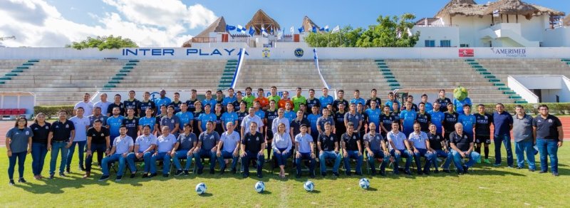 INTER PLAYA DEL CARMEN SE TOMA LA FOTO OFICIAL