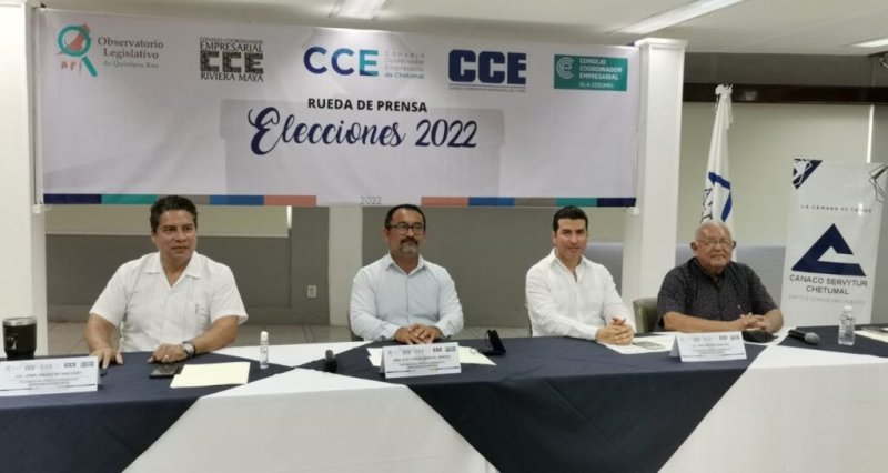 Invitan Consejos Empresariales a candidatos para que firmen compromisos de campaña