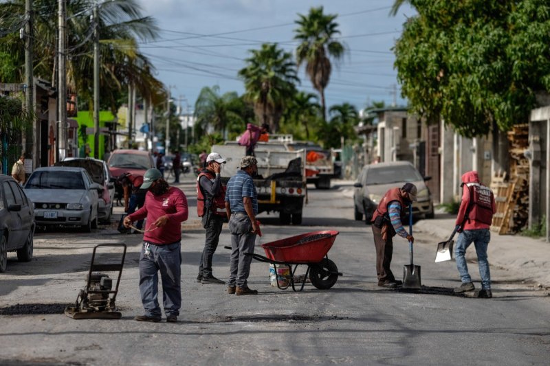Mantiene gobierno de Benito Juárez en buenas condiciones de calles y avenidas de Cancún