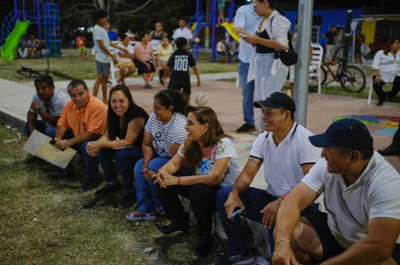 Mara Lezama entrega a familias parque en Proterritorio 1