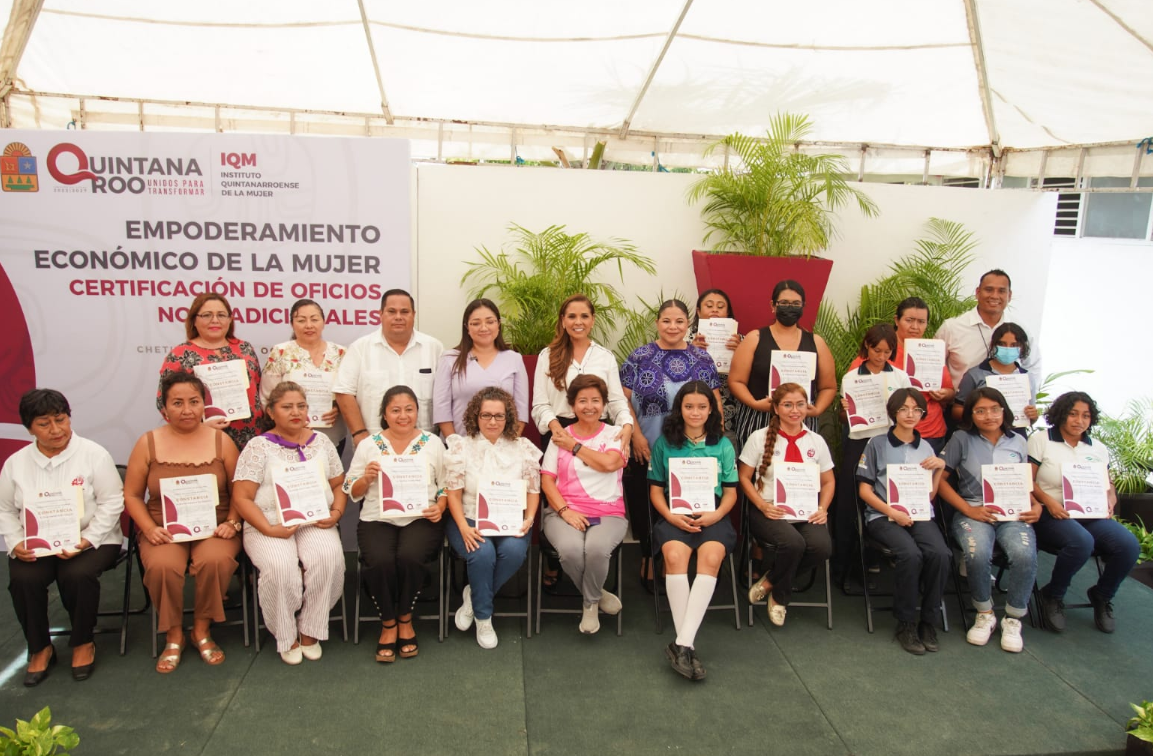 Mara Lezama impulsa el empoderamiento de las mujeres