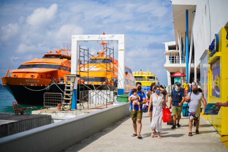 Navieras reanudan operaciones simultáneas en Cozumel tras año y medio por pandemia