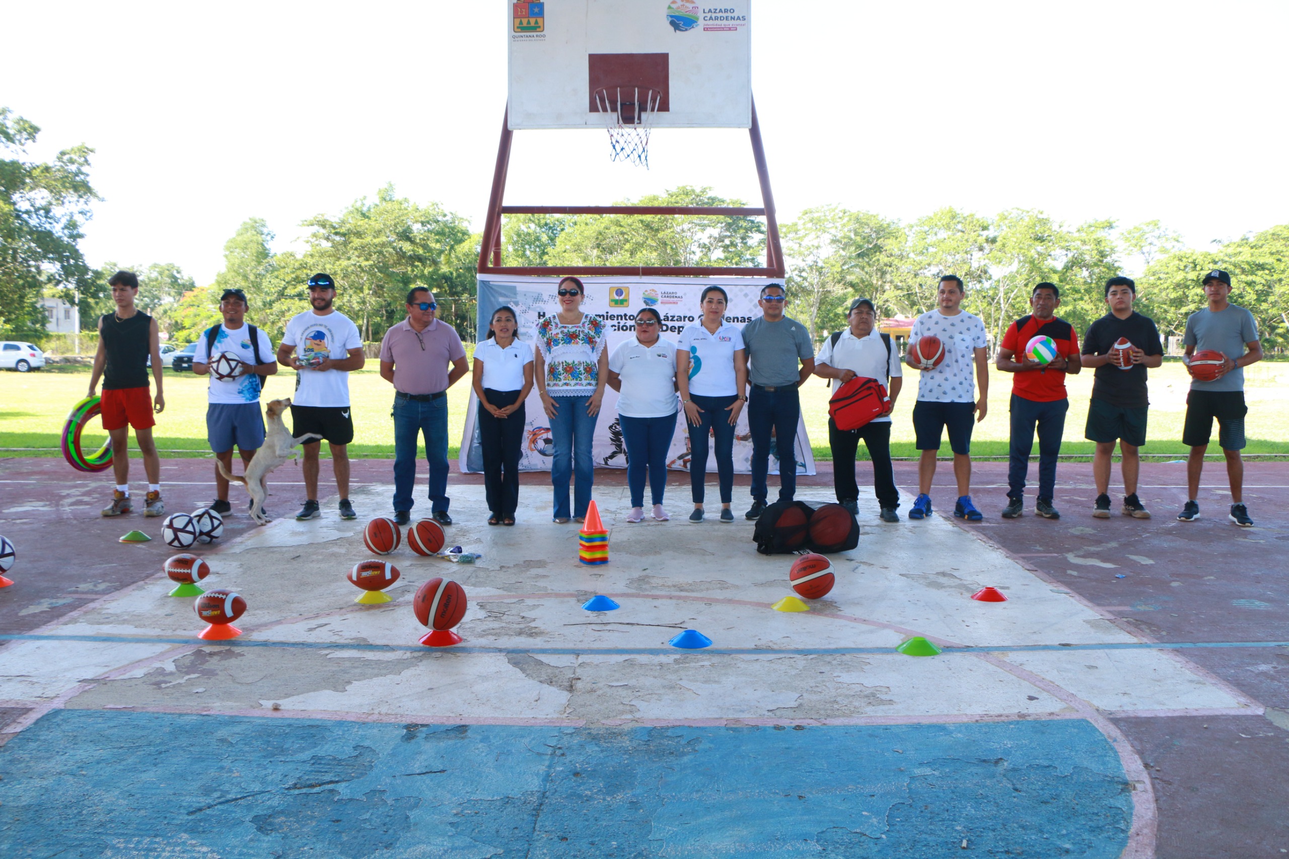 Niños participan y se divierten en programas vacacionales del Ayuntamiento.