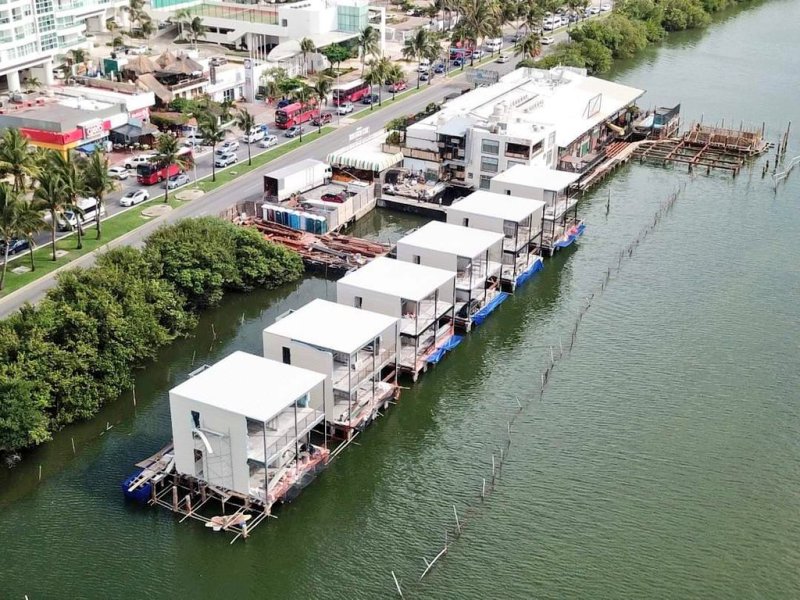 Sin permisos ambientales, sigue Mayan Monkey construyendo sobre la Laguna Nichupté de Cancún￼