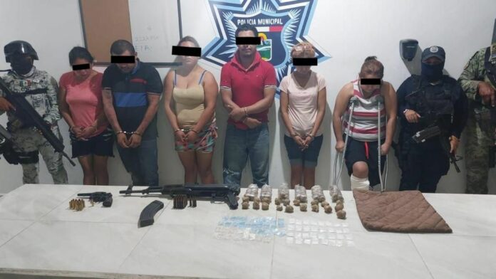 Detienen a seis individuos por extorsión, los acusan de ser cobradores de “derecho de piso” en Tulum￼