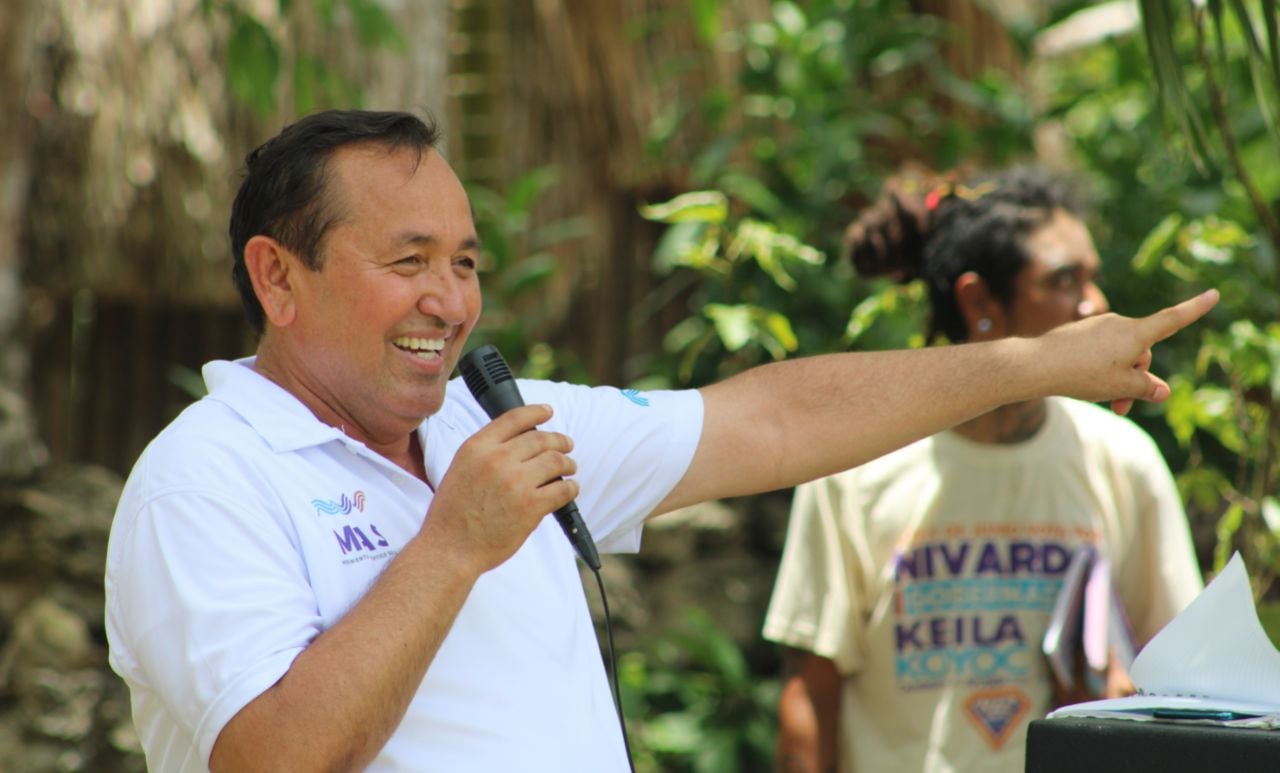 La gente está deseosa de participar con un candidato que encabece sus causas, estoy listo para servir a #QuintanaRoo, desde la comunidad más apartada hasta las grandes ciudades. #JuntosSomosMás