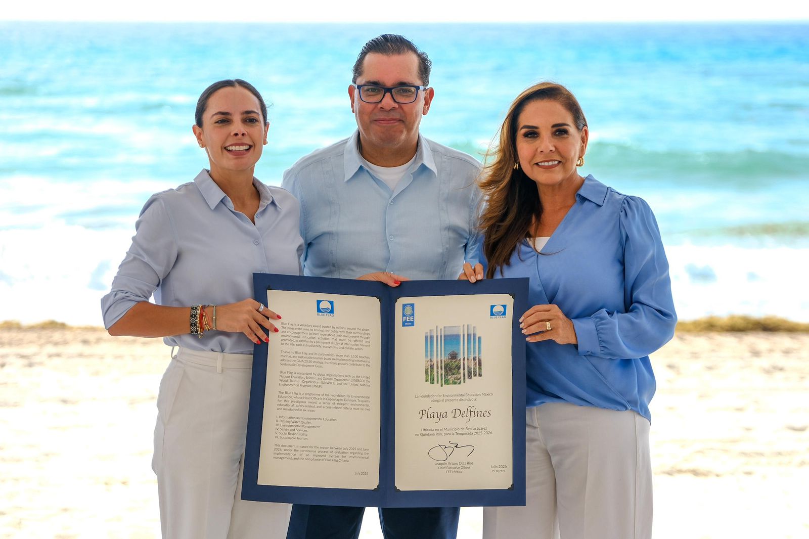 Quintana Roo reafirma su liderazgo ambiental con 49 banderas Blue Flag en Cancún para la Temporada 2025-2026: Mara Lezama