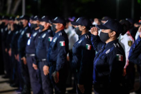 Van 166 policías municipales dados de baja en Cancún por asuntos internos, revela secretario de Seguridad Pública
