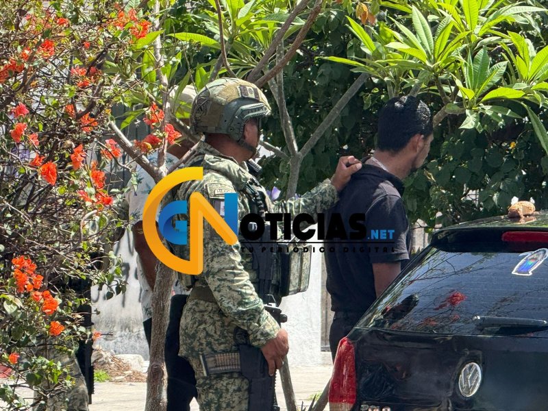 Los despliegues policiales se mantuvieron por parte de los agentes de la Secretaría de la defensa nacional, y al parecer lograron tener a dos sujetos en posesión de arma en la región 94
