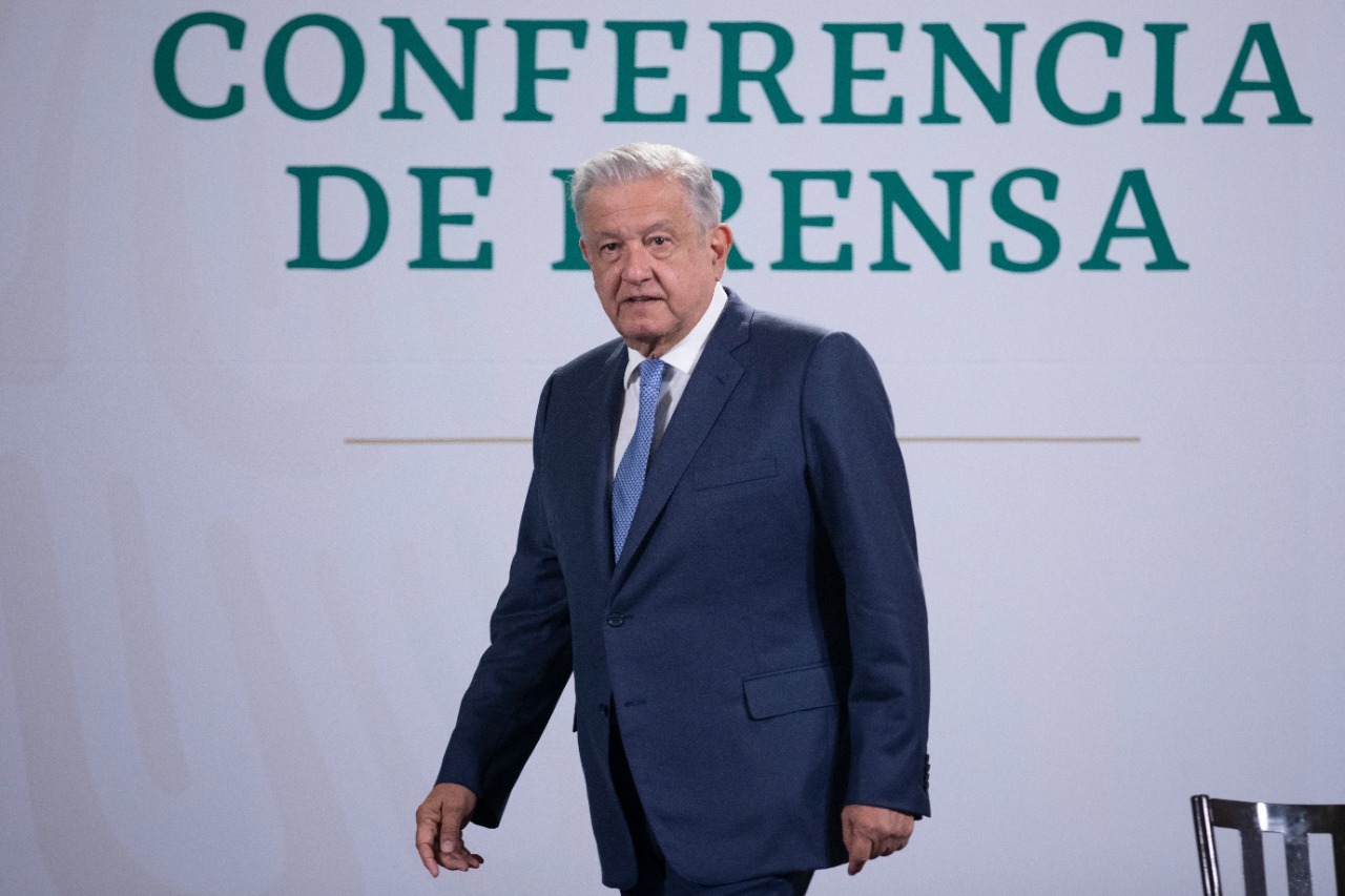 AMLO pide a próximos Presidentes Municipales de Q.Roo conducirse con rectitud y no volverse “ladinos”