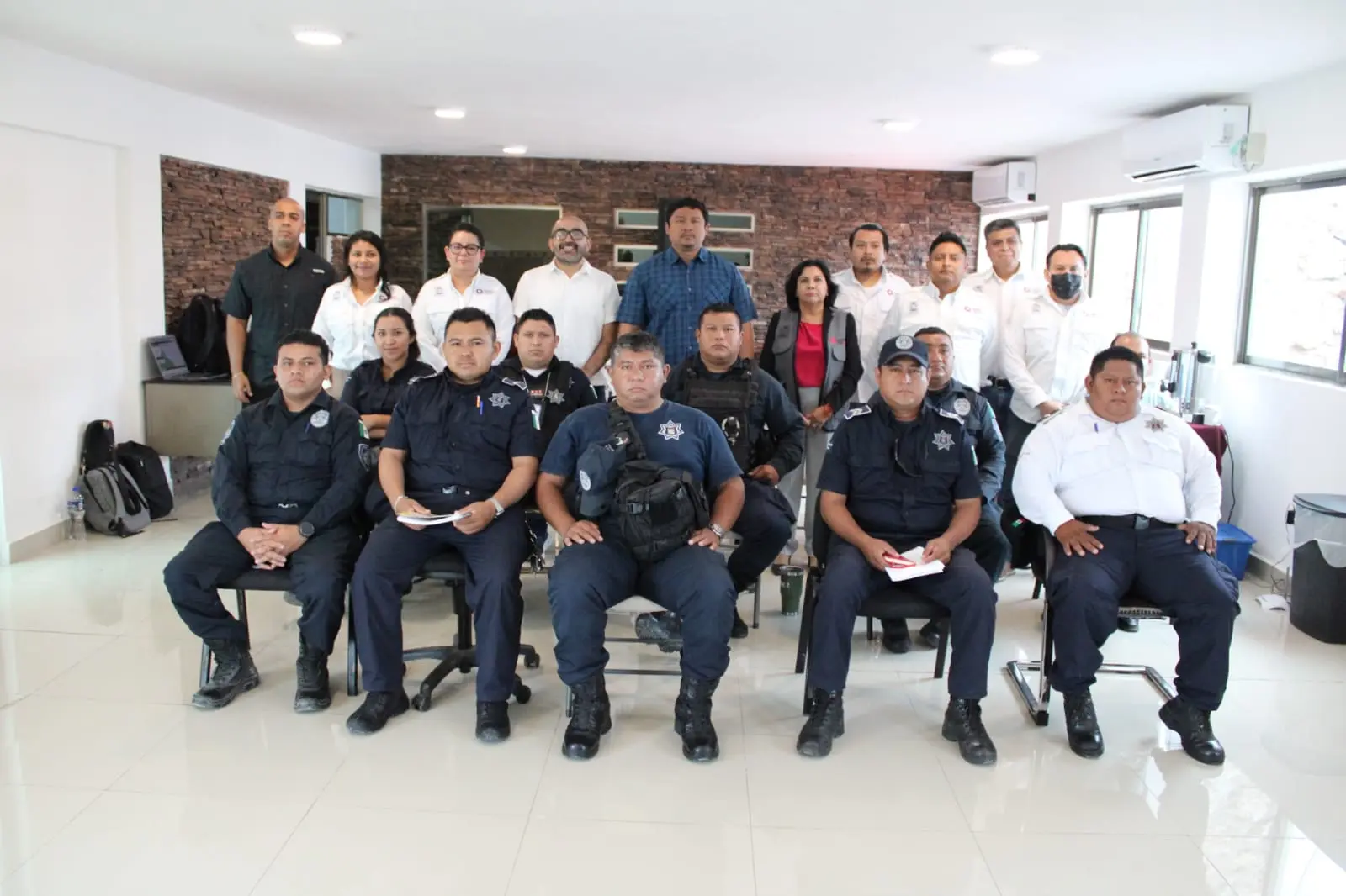 SESESC capacita a elementos policíacos de Felipe Carrillo Puerto con la herramienta digital IPH Móvil