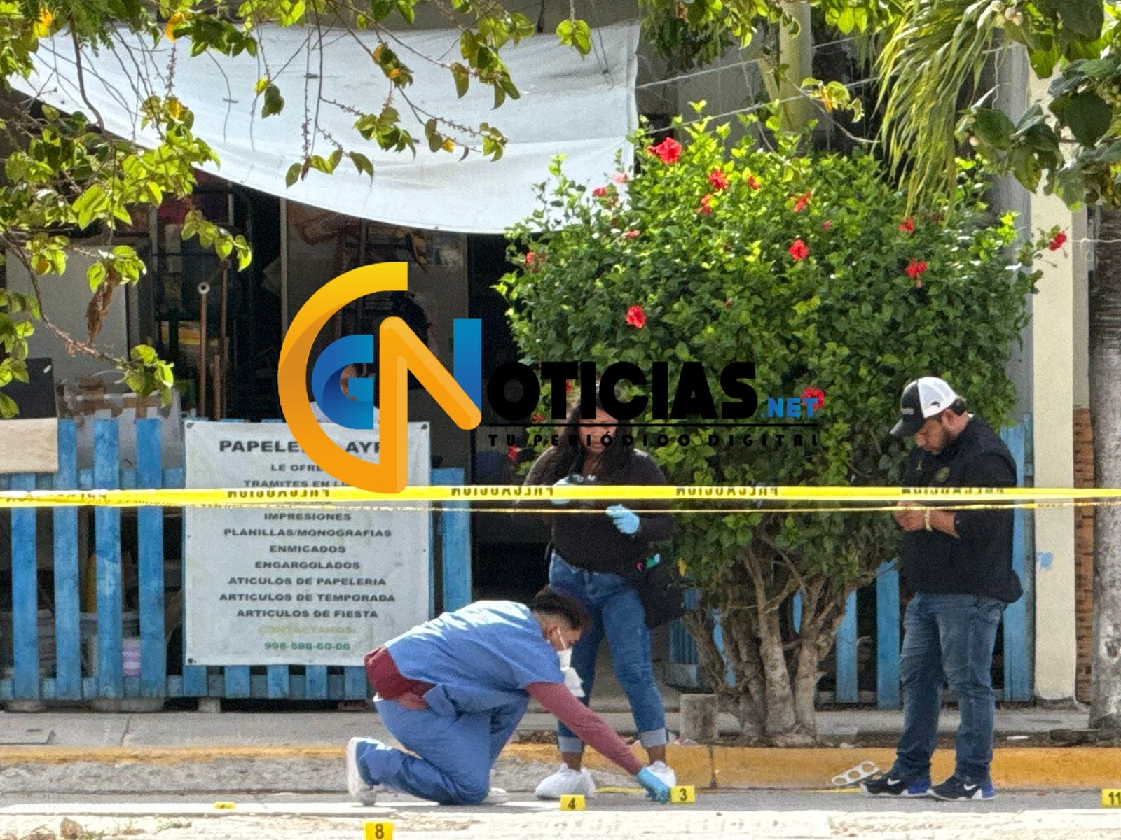 Ejecutan a elemento de la Policía Municipal frente a escuela primaria en Paraíso Maya; una mujer fue detenida