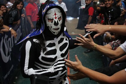 De dos a tres caídas: la lucha libre en México despidió a casi 100 gladiadores en 2020