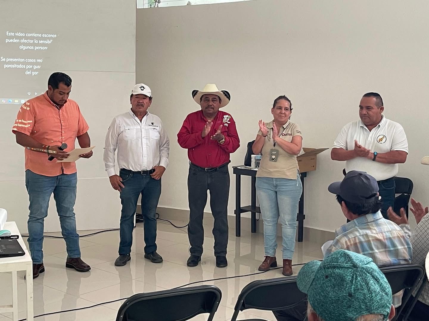 El gobierno de Estefanía Mercado refuerza acciones preventivas contra el Gusano Barrenador del Ganado en Playa del Carmen