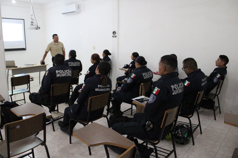 Pone en marcha SESESC curso de Formación Inicial para elementos de la Policía Municipal de Othón P. Blanco