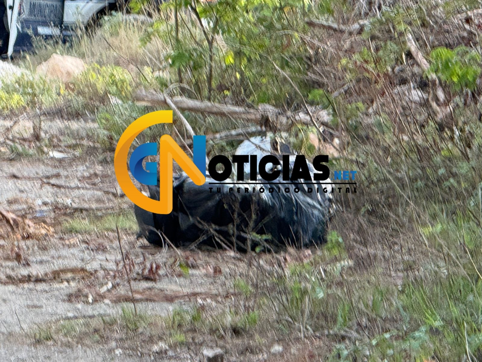 Un cuerpo embolsado fue hallado en un área verde que colinda con un camino de terracería de la colonia Cuna Maya