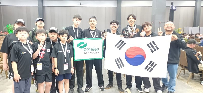 Estudiantes del Conalep Cancún II y del Planetario Yook’ol Kaab triunfan en la World Robot Olympiad 2025