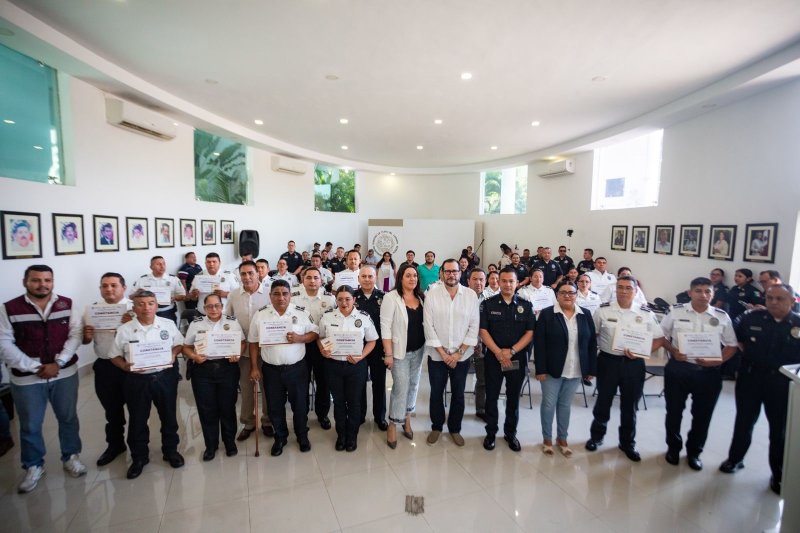 Estefanía Mercado fortalece la atención turística con una policía más profesional, con rostro humano y bilingüe