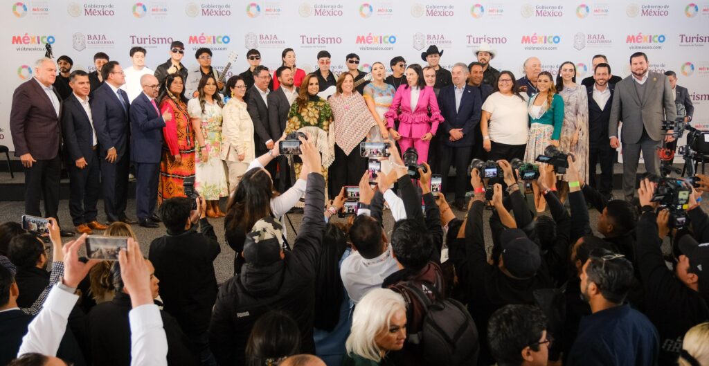 Mara Lezama está presente en la inauguración y corte de listón de la 49 Edición del Tianguis Turístico de México