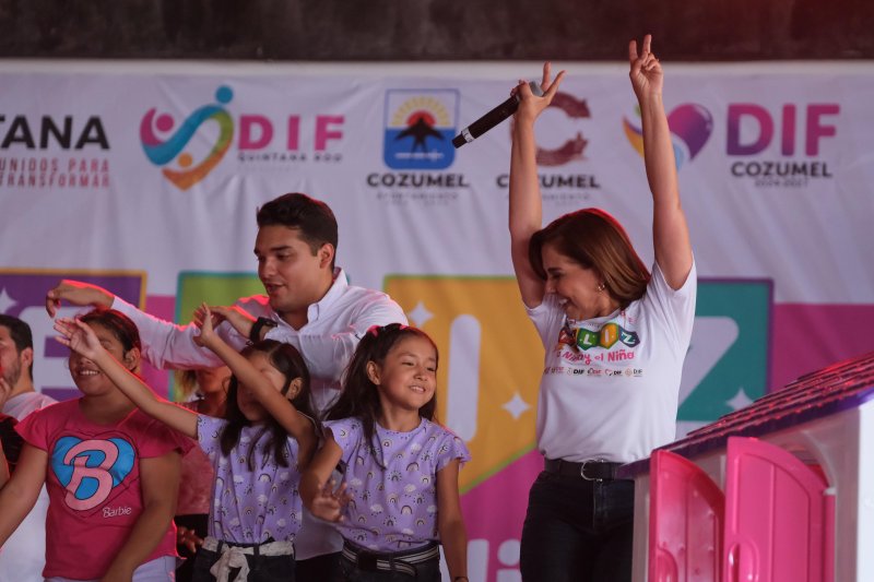 Celebra Mara Lezama a las niñas y niños de Cozumel en un evento con 3 mil asistentes, donde inician los festejos del Día de la Niña y el Niño