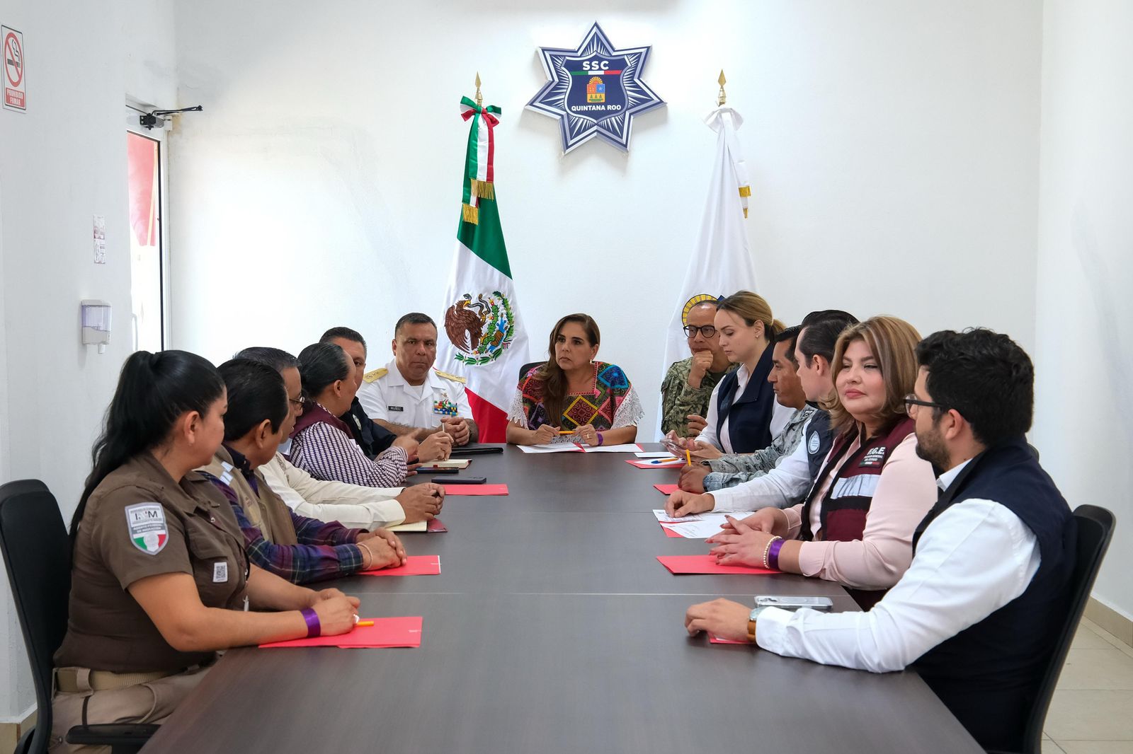 Instala Mara Lezama mesa de seguimiento a las actividades ciudadanas por el Día Internacional de la Mujer