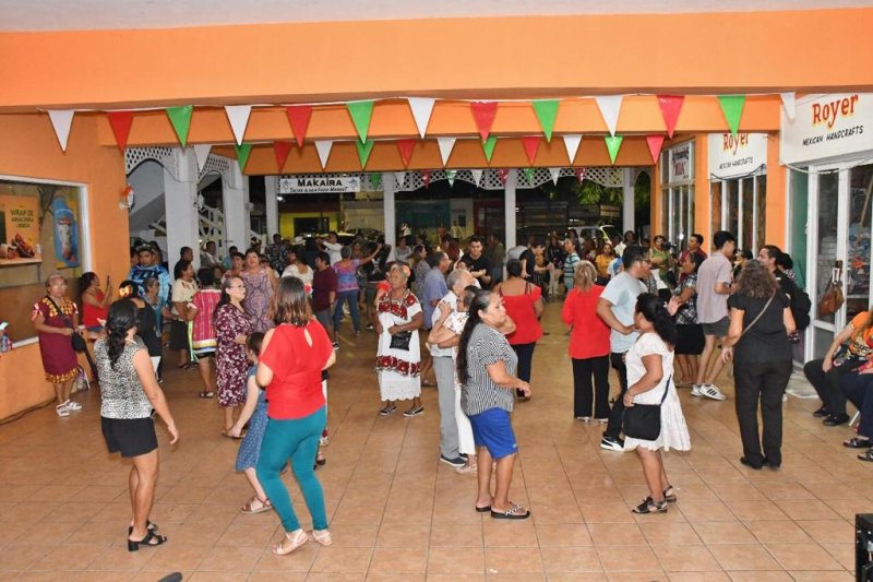 La Fundación de Parques y Museos de Cozumel se unió a las celebraciones de las fiestas patronales