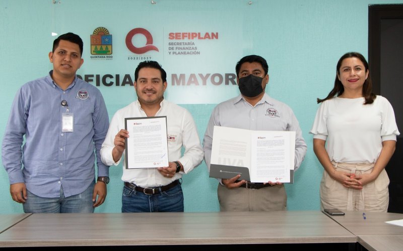 La SEFIPLAN firma convenios con la Universidad de Desarrollo Vanguardista y Vizcaya de las Américas